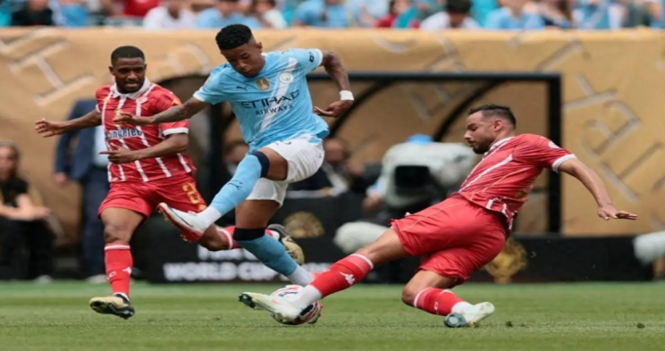 赛夫维全明星FCvs埃布苏海角海岸直播_无插件观看赛夫维全明星FCvs埃布苏海角海岸直播赛事_赛夫维全明星FCvs埃布苏海角海岸直播赛事直播入口-24直播